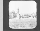 Cour dHonneus Versailles.