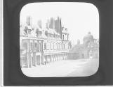 Oval court Fontainebleau.