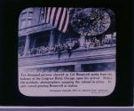 Ten thousand persons cheered as Col. Roosevelt spoke from the balcony of the Congress Hotel....