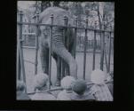 Kinder futtern den Elefant