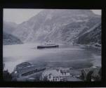 Beckenform. Talschluss eines Fjordsm. Anschwemmungseb