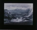 Banff, Spring -Hotel.