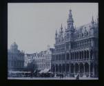Brussel. Grosser Markt m.d. sog. "Konigshaus" oder "Brothaus"