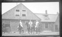 The Drydens and Nell Newhall on horses, Oak Lodge Trip