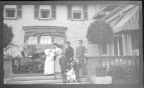 Group in Eastman's garden