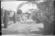 Dryden Children in Eastman's garden