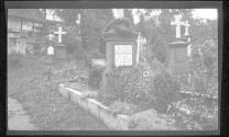 [Zoller grave marker]