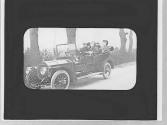 Group in an auto