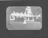 Automobile in front of mansion, Petersham Motor Trip