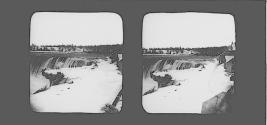 Table Rock. Horseshoe Falls near the Museum