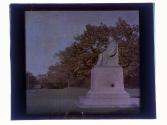 [Monument]