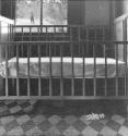 [Crib]