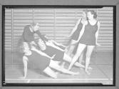 [Women Learning ARC Technique]
