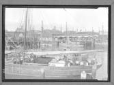 Gloucester/ (Boats)
