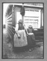 [A Dutch woman and girl]