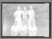 Farm Group 1932/(Rich Family)