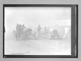 [auto race "#20,#18"]