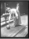 [Girls Bowling]