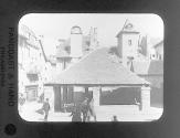 The Market Place of Mende, Fracne
