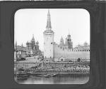 Tours du Kremlin et Eglise Saint-Bazile. Moscou, Russie.