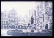 Munster in Westfalen, Prinzipalmarkt mit Lambertikirche und Brunnen.