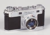 Nikon I