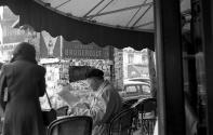 [Outdoor cafe in Paris]