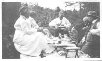George Eastman picnicing with Mulligans and Hubbells, Oak Lodge Trip