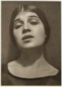 [Tina Modotti reciting poetry]