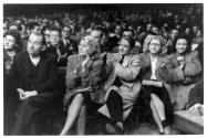 [Crowd at Socialist Party Meeting at Velodrome d'hiver]