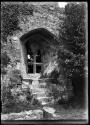Carisbrooke Castle De Fortibus Window