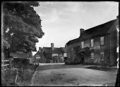 Sutton Scotney Village