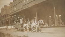 Horse drawn wagons at Mammoth Hotel, Western Trip