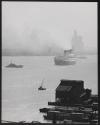 [The Queen Mary leaving New York for Europe]