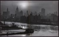 [Sunset, Midtown New York seen over the East River]
