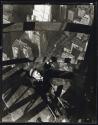 [Man on girders, mooring mast, Empire State Building]