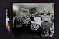 [James Edward Hatfield in his coffin]