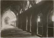 Lavoratorium in Cloisters, Gloucester Cathedral