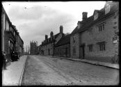 Leine Tree Avenue, Stratford on Avon