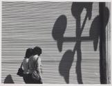 Dos Mujeres y la Gran Cortina con Sambras