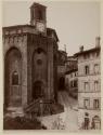 Perugia – Chiesa di Sant'Ercolano (XIV secolo) e Porta Marzia.
