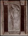 Perugia – Chiesa dei Santi Andrea e Bernadino. Un dettaglio dell'lmbotte della Porta.