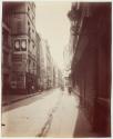 Le Rue Quincampoix entre la rue Rambuteau et rue aux ours Vue prise de la Rue Rambuteau (3e arr)
