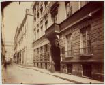 Ancien Hotel - M. Ranchin l'habitait en 1780 - 26 Rue des Bons Enfants (1e)