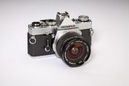 Olympus OM-1