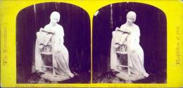 A Girl Reading. P. Magni, Sculp