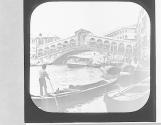 The Ponte Rialto.
