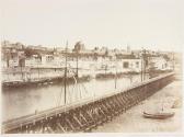 Vue générale du port et de la ville de Boulogne
