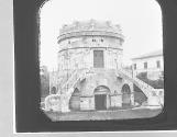 Tombeau de Theodorice. Ravenne.