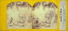 Bivouac De Xieng-Maï - Laos faisant du filet B